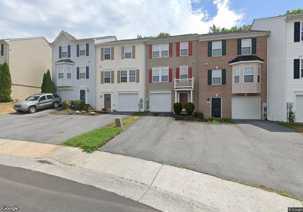 308 Hupps Hill Ct, Strasburg, VA 22657 - photo 1