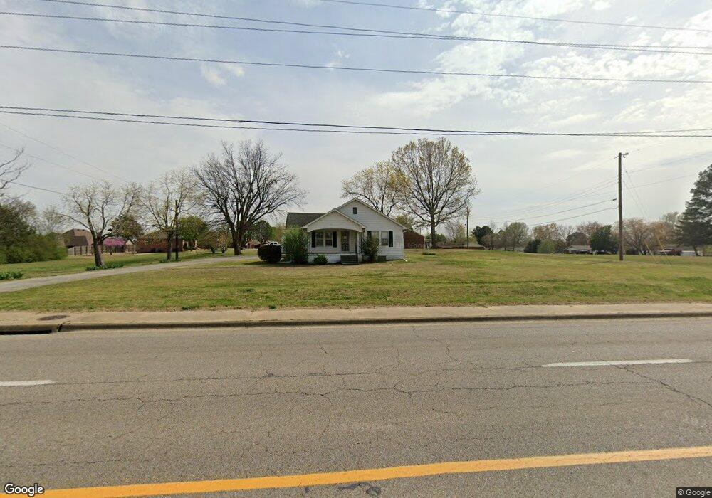 4308 W Kingshighway, Paragould, AR 72450 - photo 1