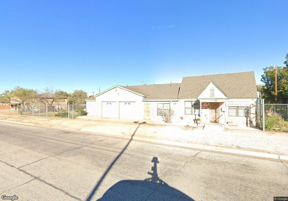 1609 Scurry St, Big Spring, TX 79720 - photo 1