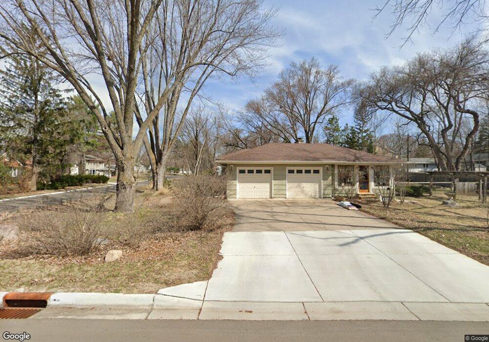 3433 Elmwood Place, Minnetonka, MN 55345 - photo 1