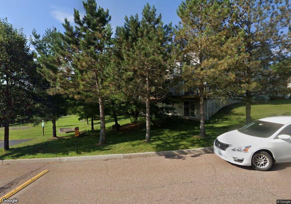 142 Juniper Dr, South Burlington, VT 05403 - photo 1