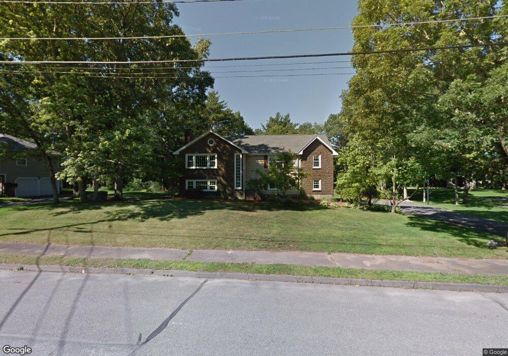 29 Cypress St, Medfield, MA 02052 - photo 1