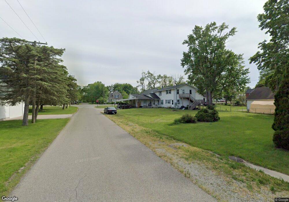 610 Monroe St, Carleton, MI 48117 - photo 1