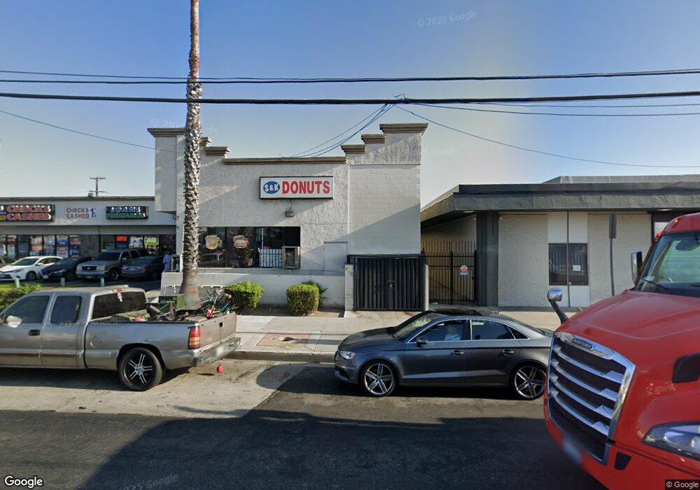 739 W Rosecrans Ave unit F, Compton, CA 90222 - photo 1