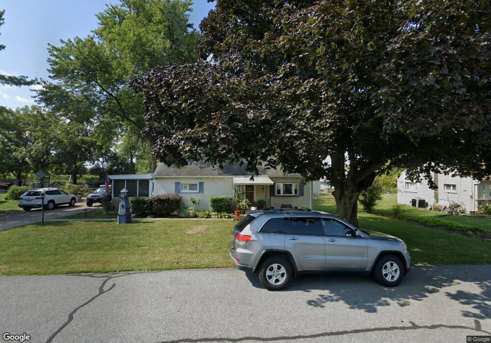 934 Mary St, Mount Joy, PA 17552 - photo 1