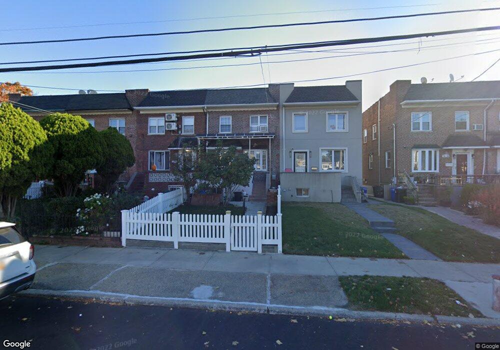 7307 164th St, Fresh Meadows, NY 11366 - photo 1