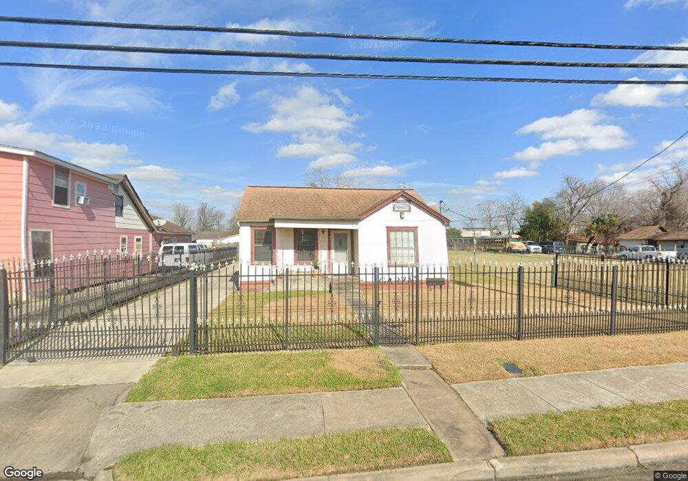 7111 Fairway Dr, Houston, TX 77087 - photo 1