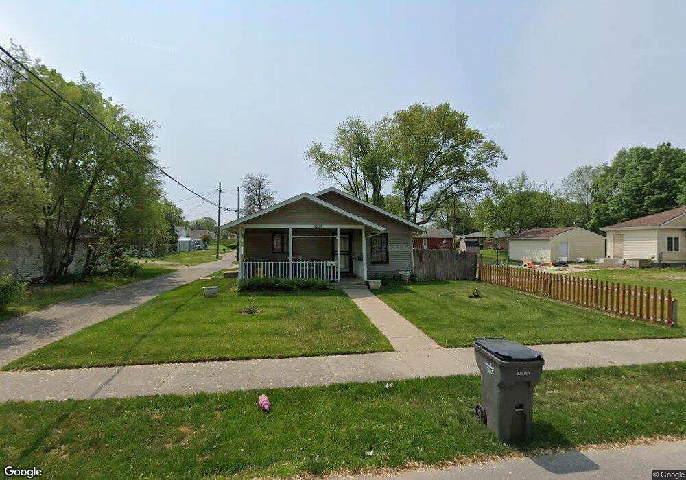 1215 W Hubbard Ave, Elkhart, IN 46516 - photo 1