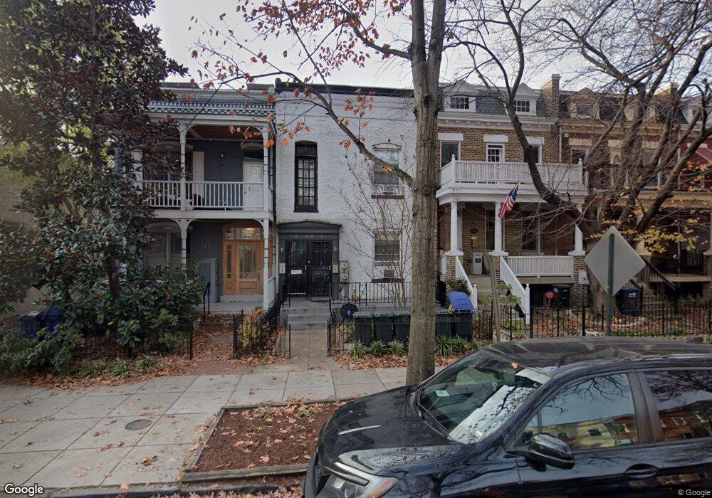 819 I St NE, Washington, DC 20002 - photo 1