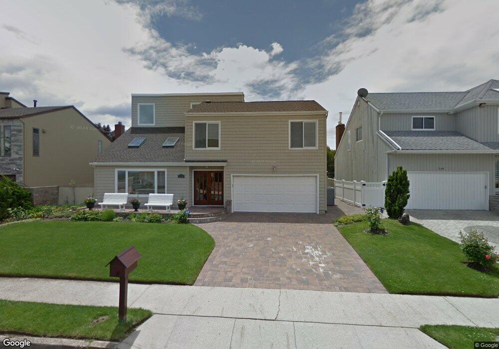 226 Scott Dr, Atlantic Beach, NY 11509 - photo 1