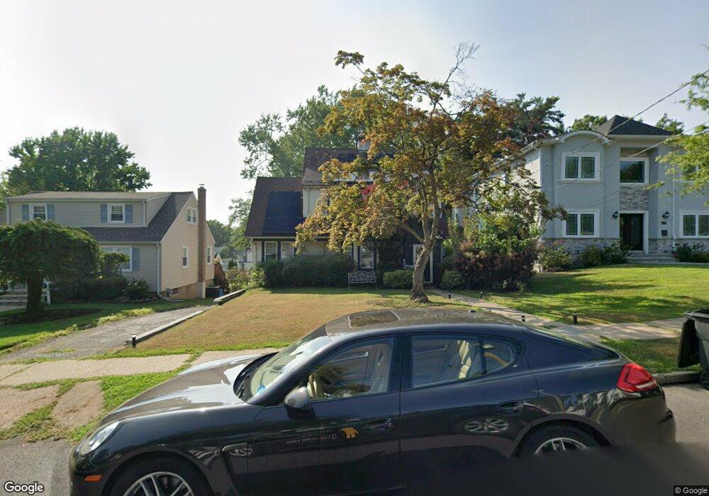 775 Bogert Rd, River Edge, NJ 07661 - photo 1