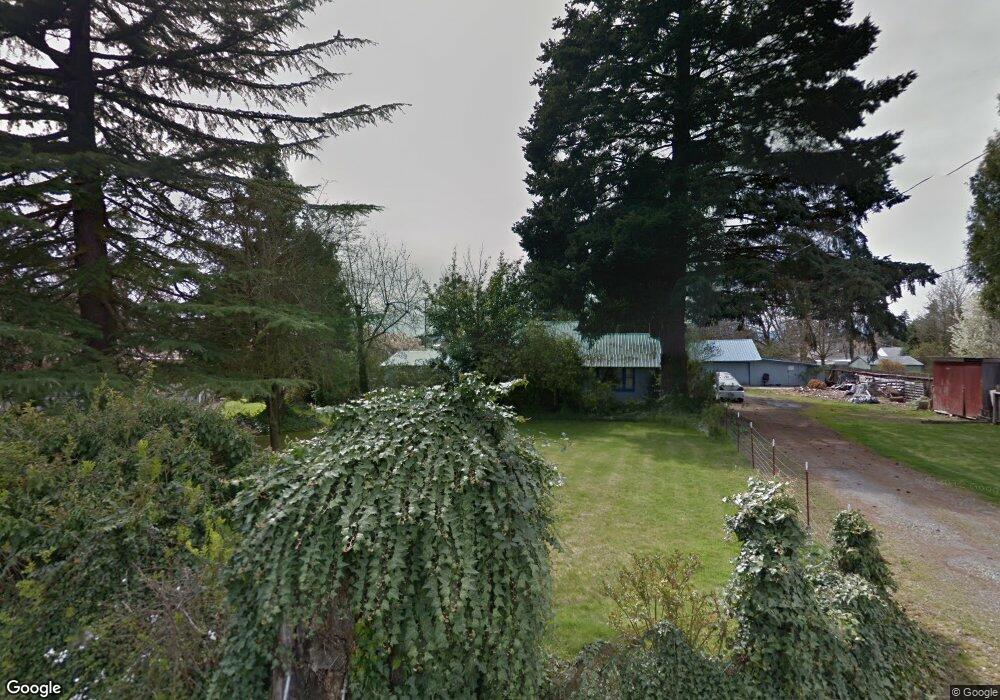 1304 Oak View Dr, Grants Pass, OR 97527 - photo 1