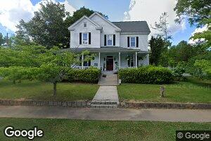 2003 Johnstone St, Newberry, SC 29108
