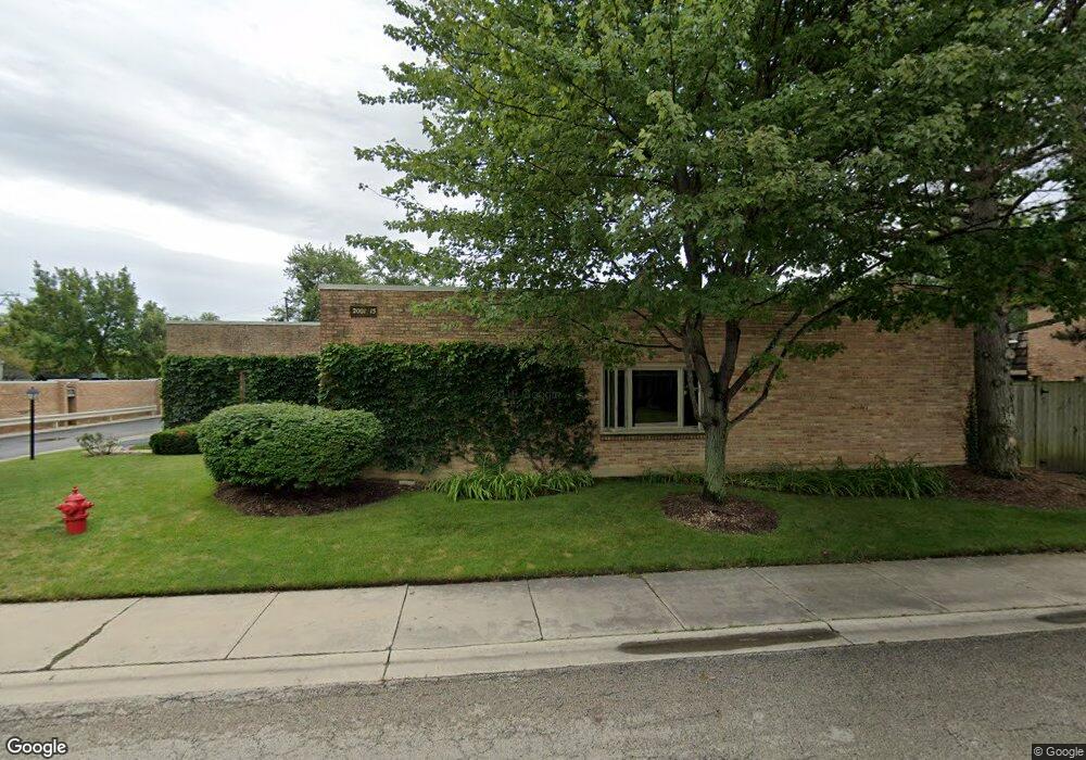2005 Plymouth Ln unit 82, Northbrook, IL 60062 - photo 1