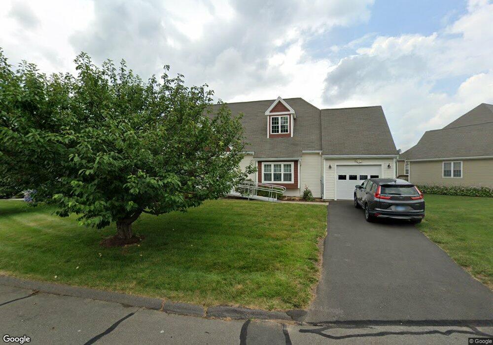 18 18 South Pond Rd, Bloomfield, CT 06002 - photo 1