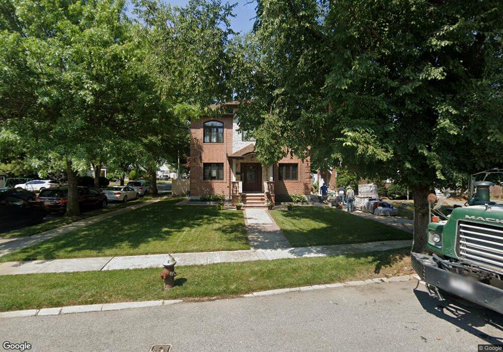 8520 247th St, Bellerose, NY 11426 - photo 1