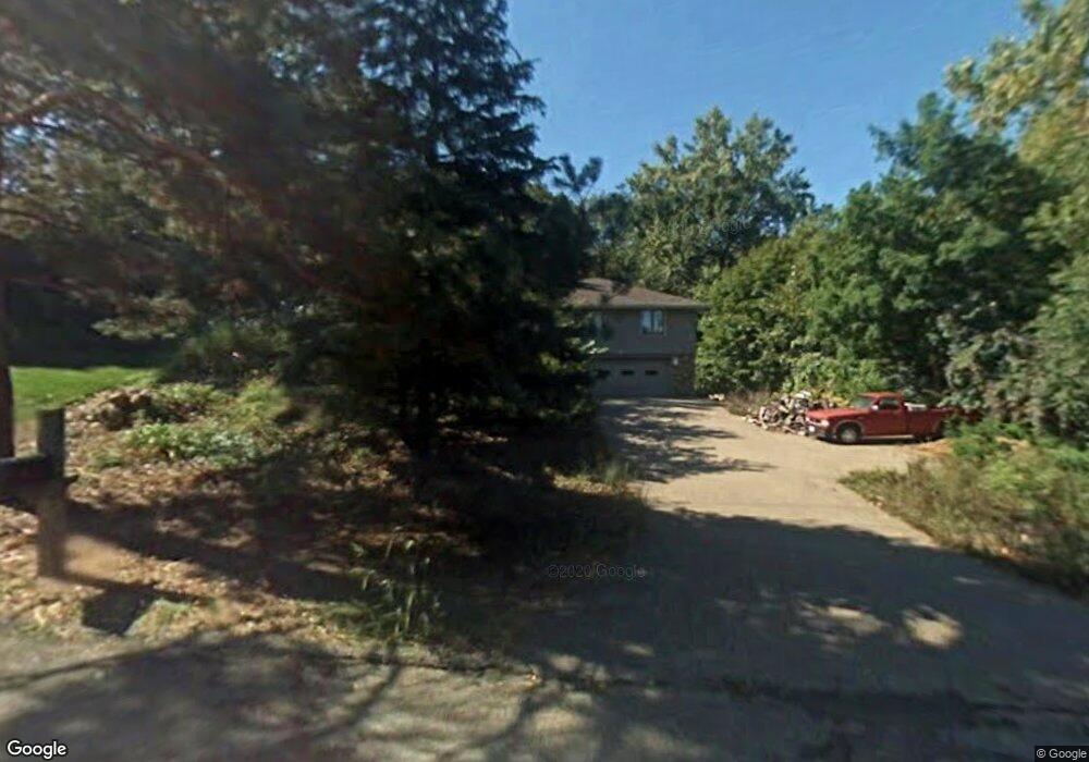 4216 Woodhill Rd, Minnetonka, MN 55345 - photo 1