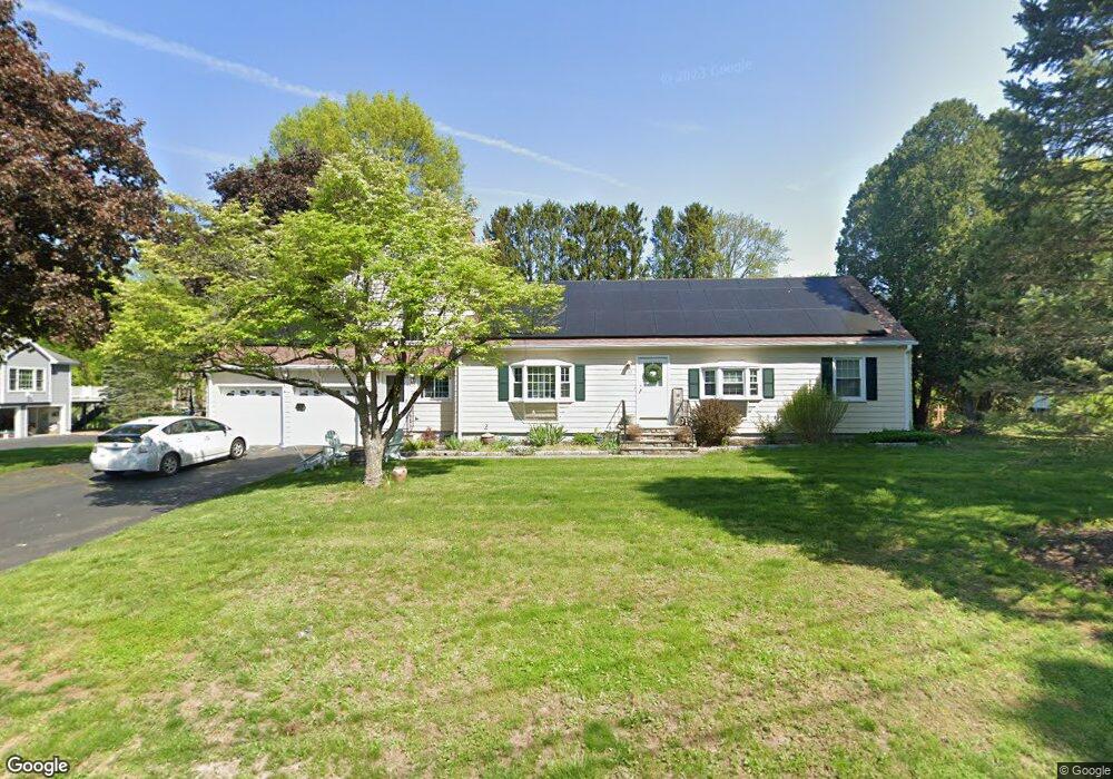 142 Ridgeview Ave, Trumbull, CT 06611 - photo 1