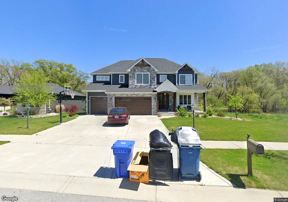 2112 Louis Dr, Crown Point, IN 46307 - photo 1