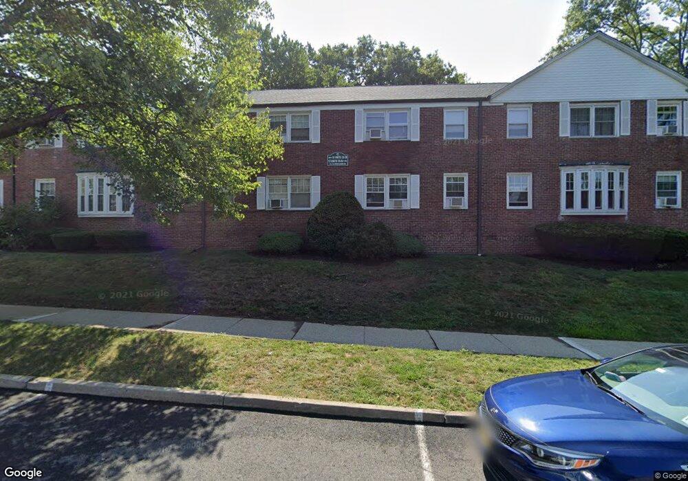 12 Green Acres Dr unit 43, Verona, NJ 07044 - photo 1