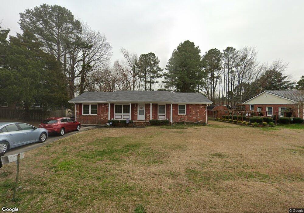203 Estate Dr, Jacksonville, NC 28540 - photo 1