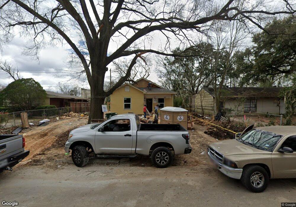 6211 Beekman Rd, Houston, TX 77021 - photo 1