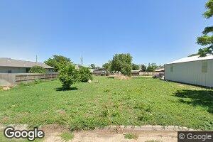 114 N 1st St, Lakin, KS 67860