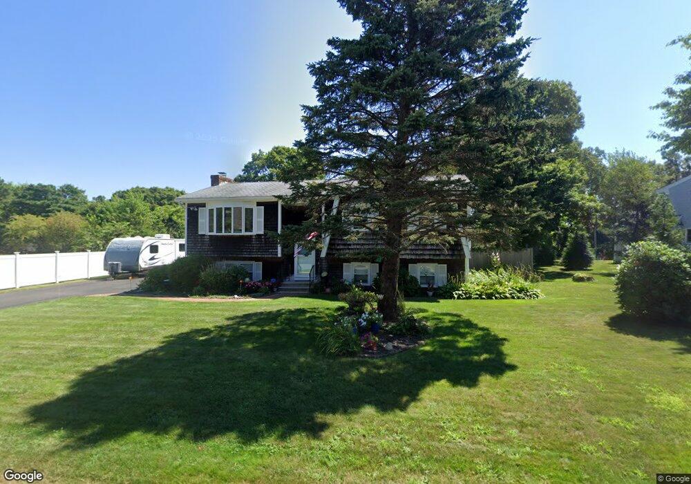 4 Nantucket Ln, Sagamore Beach, MA 02562 - photo 1
