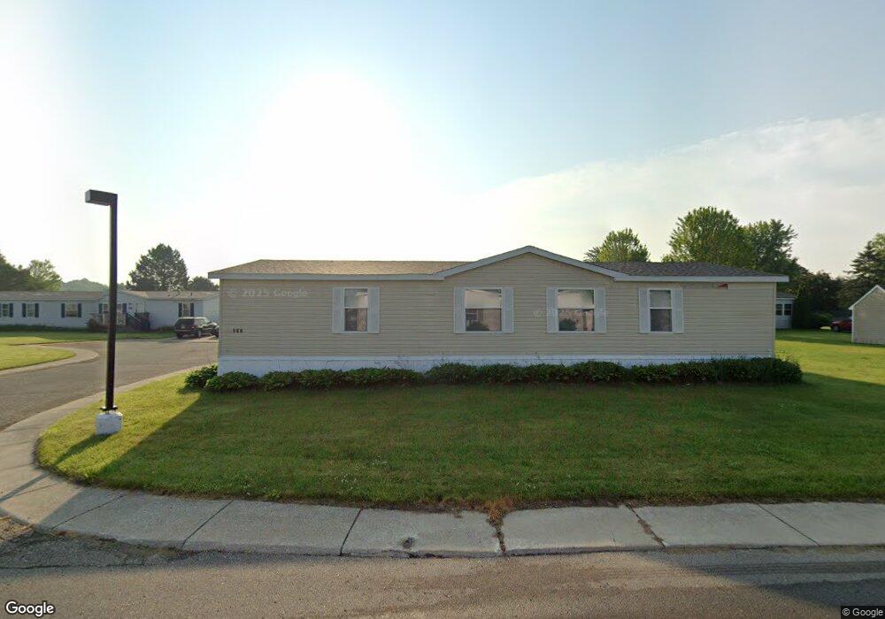 560 Red Beech Dr, Flint, MI 48506 - photo 1