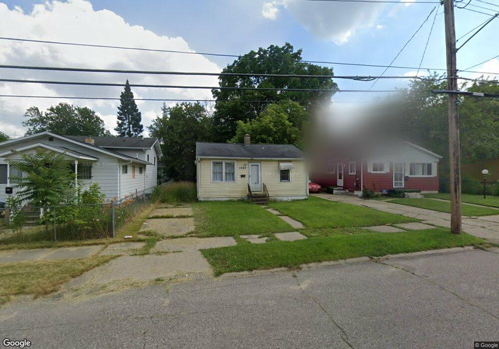 1050 E York Ave, Flint, MI 48505 - photo 1