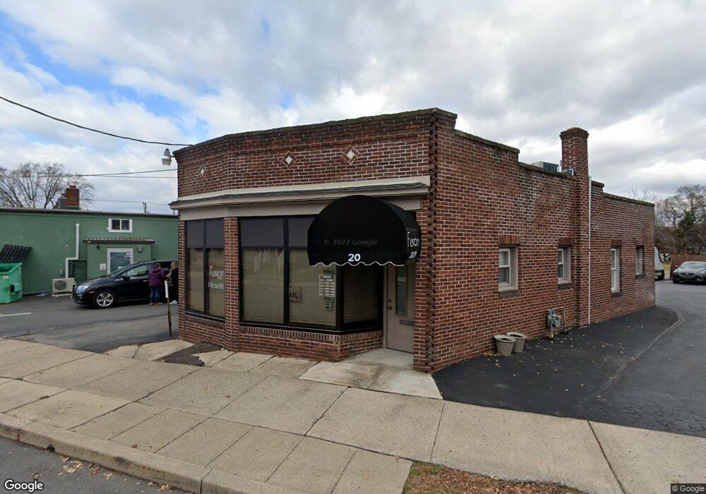 17 Walnut St, Kingston, PA 18704 - photo 1