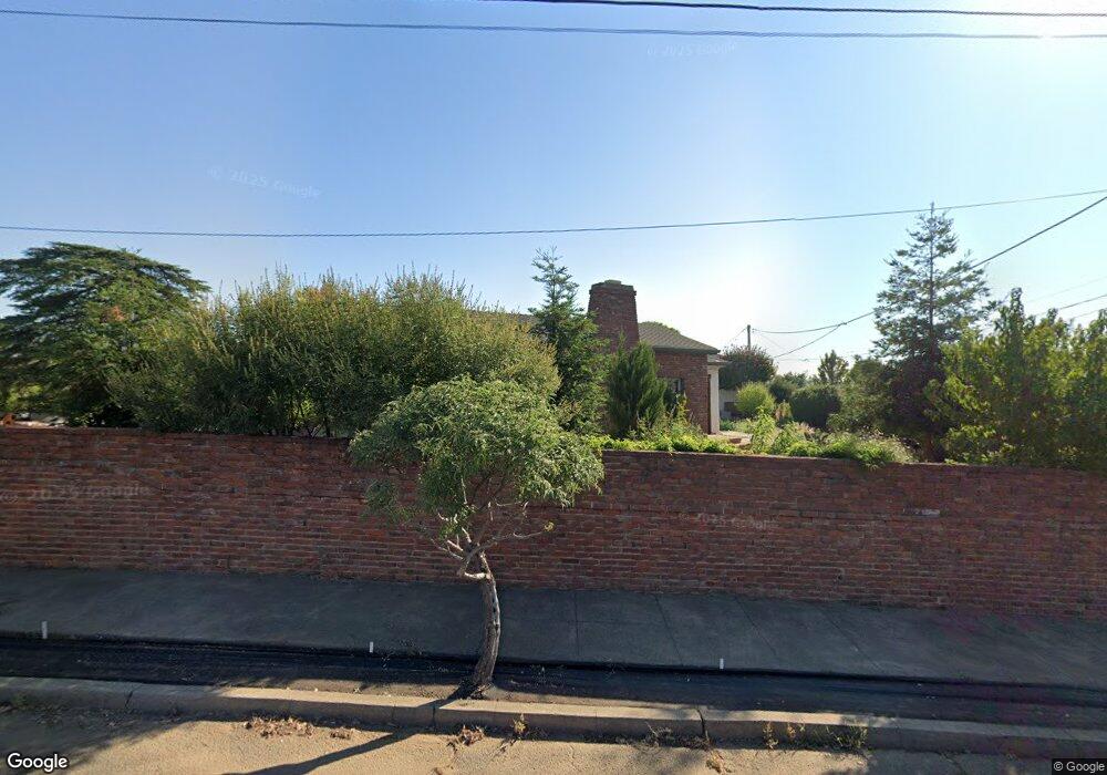 2255 Crestview Ave, Redding, CA 96001 - photo 1