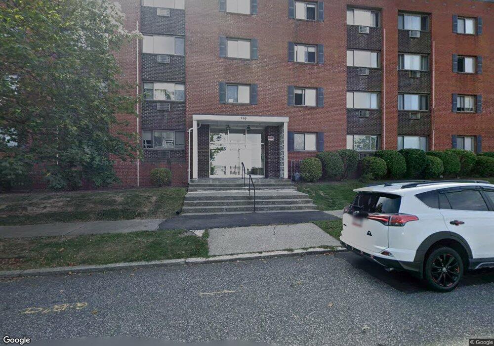 Hilltop Garden Apartments, Holyoke, MA 01040 - photo 1