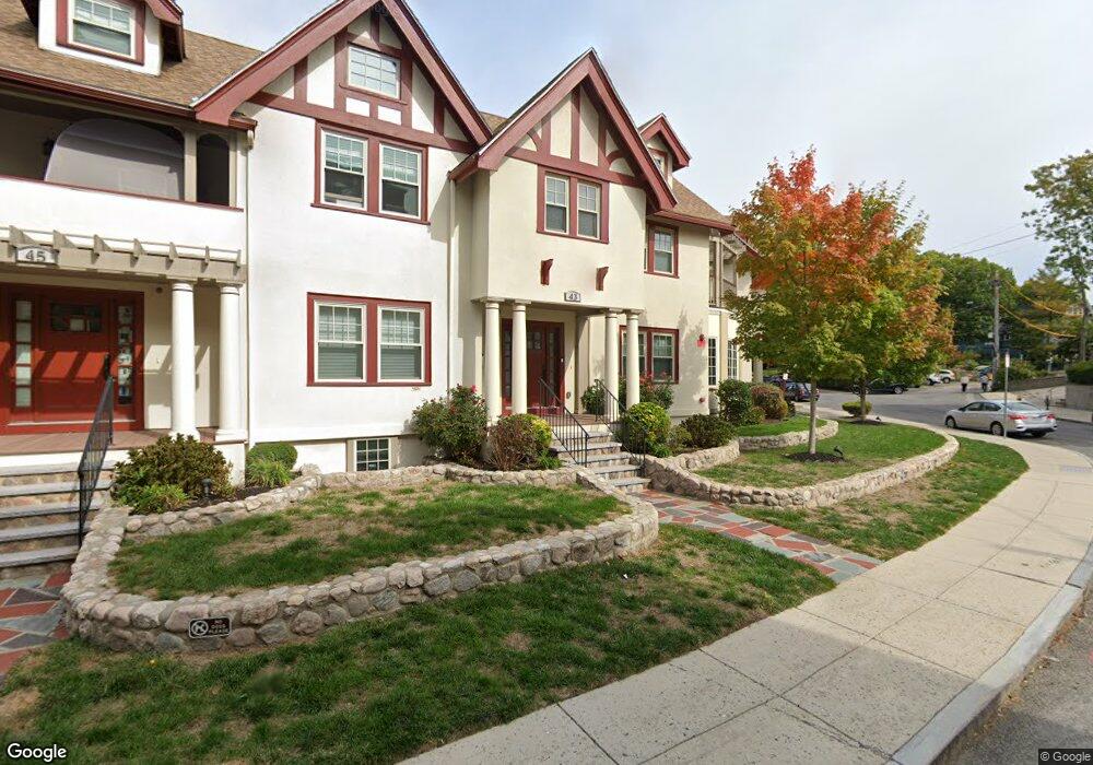 45 Selkirk Rd unit 39 -4, Brighton, MA 02135 - photo 1