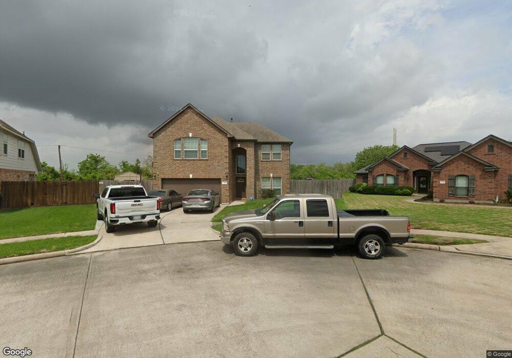 3313 Aberdeen Ct, Bay City, TX 77414 - photo 1