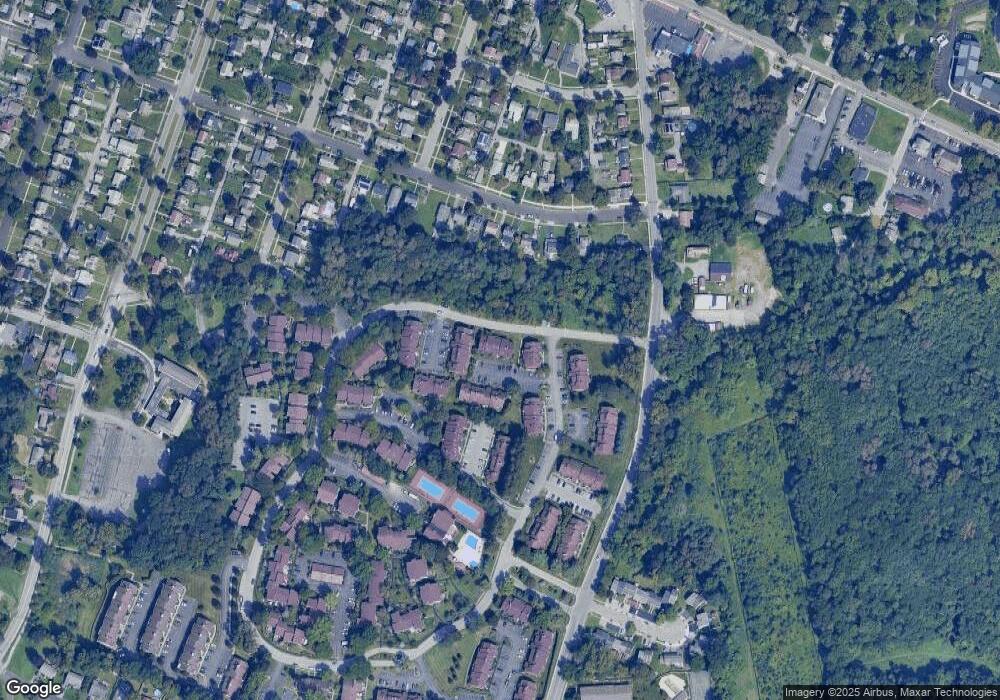 203 Falcon Ct, Poughkeepsie, NY 12603 - photo 1