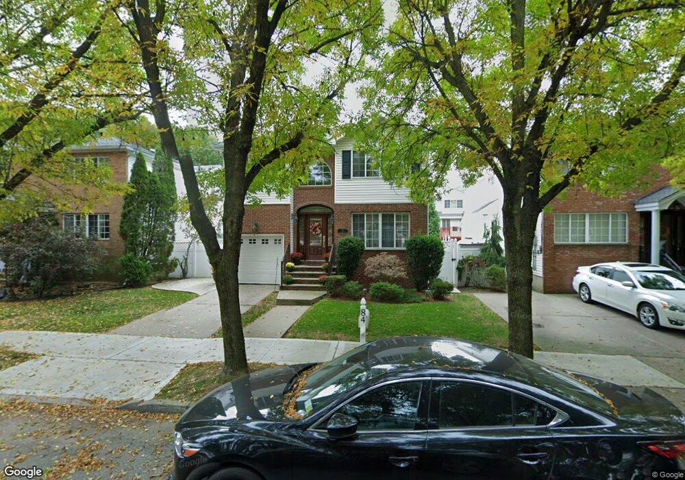 84 Claypit Rd, Staten Island, NY 10309 - photo 1