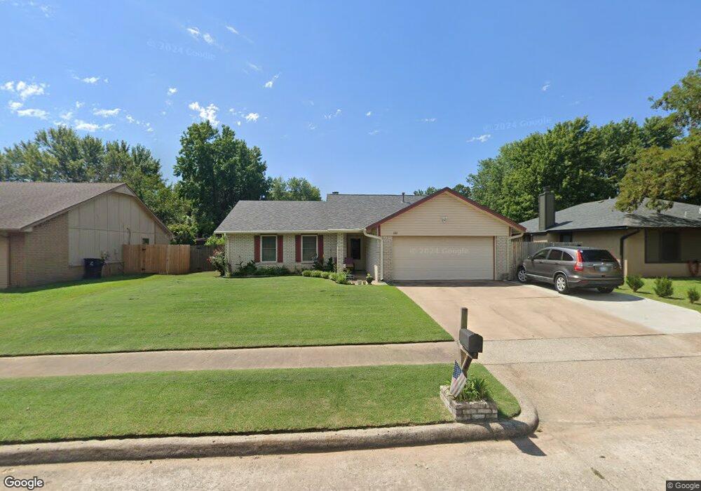 1127 W Austin St, Broken Arrow, OK 74011 - photo 1