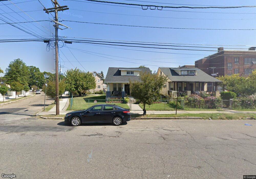 370 N 34th St, Camden, NJ 08105 - photo 1