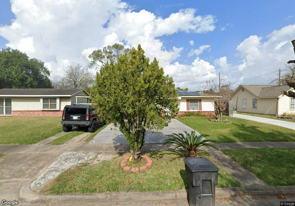 7543 Buena Vista St, Houston, TX 77087 - photo 1