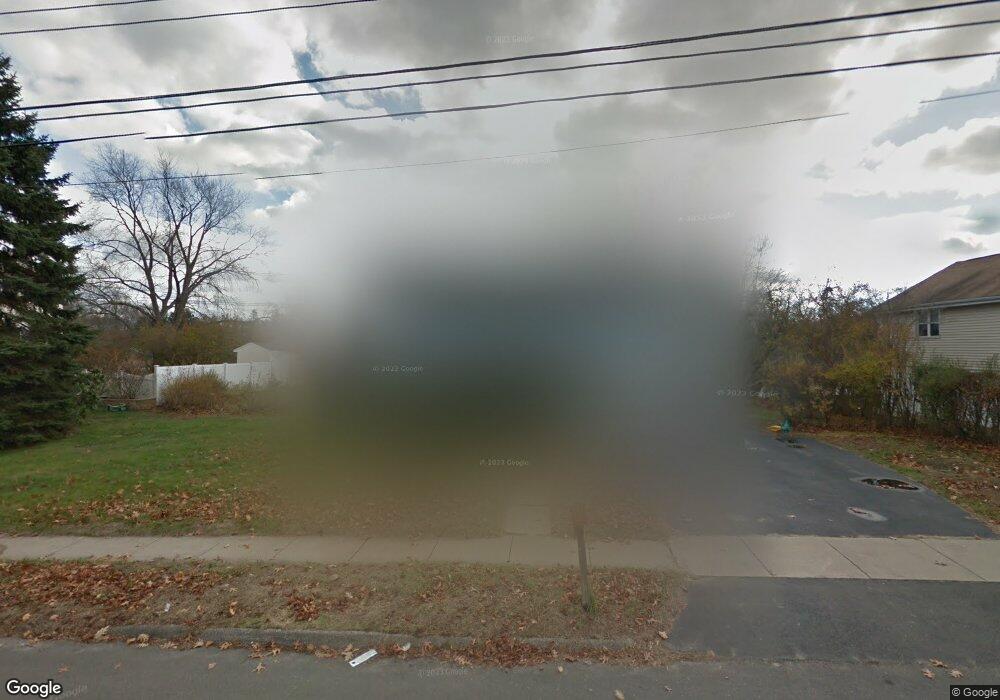 245 Post Oak Rd, Stratford, CT 06614 - photo 1