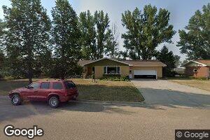 1517 Advent St, Harvey, ND 58341