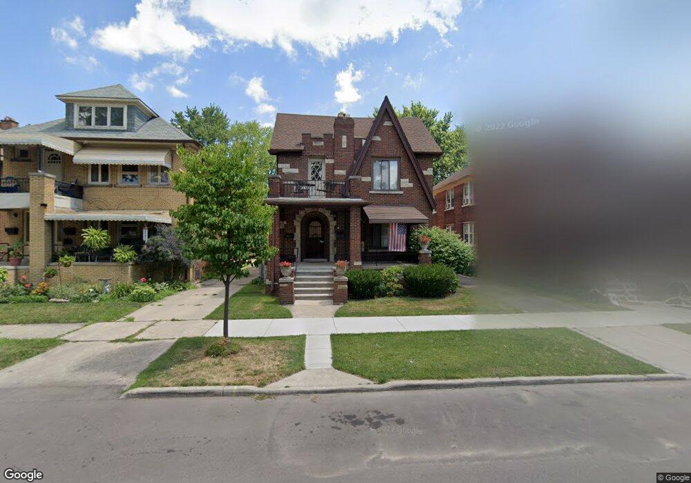 1434 Somerset Ave unit 36, Grosse Pointe Park, MI 48230 - photo 1