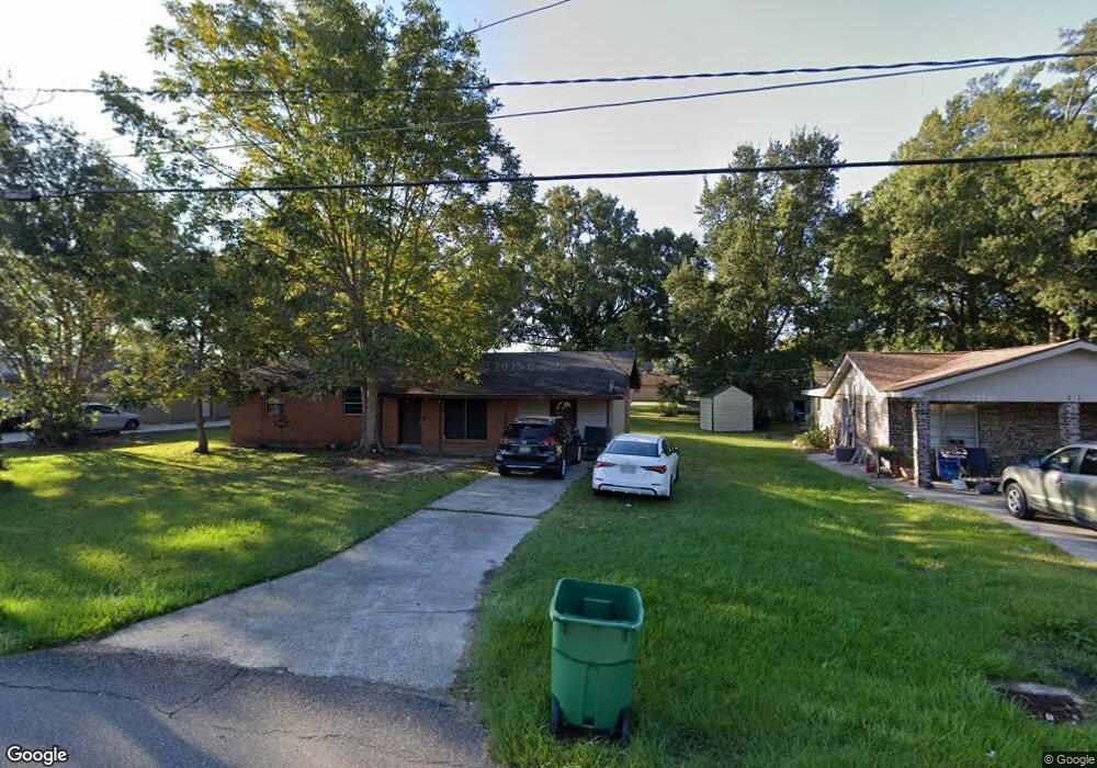 209 Jarrell St, Picayune, MS 39466 - photo 1