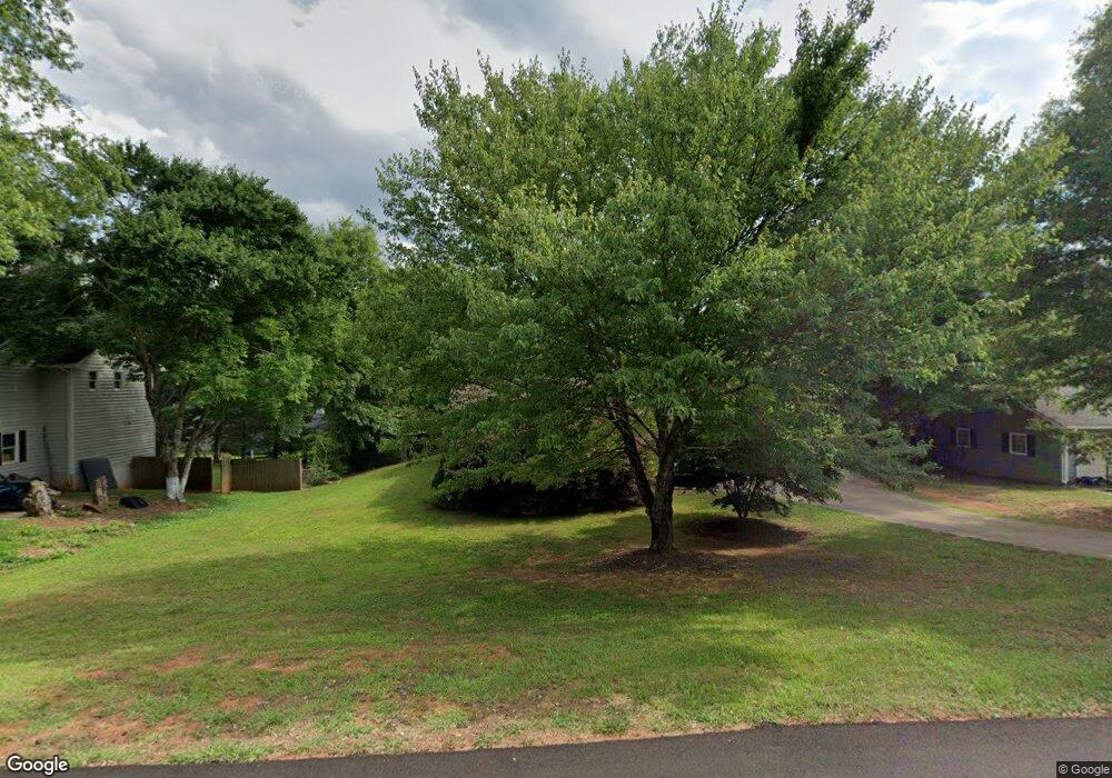 4817 Squirrel Creek Dr, Gainesville, GA 30506 - photo 1