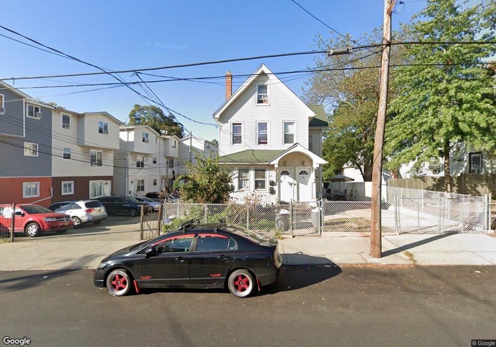 857 Post Ave, Staten Island, NY 10310 - photo 1