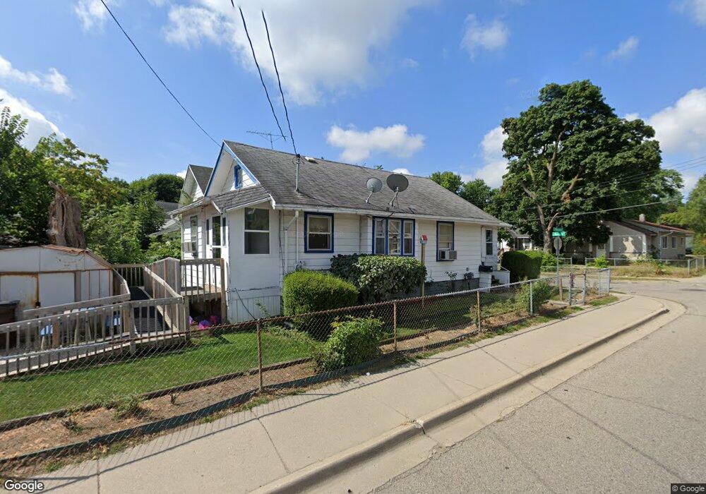 901 Bensch St, Lansing, MI 48912 - photo 1