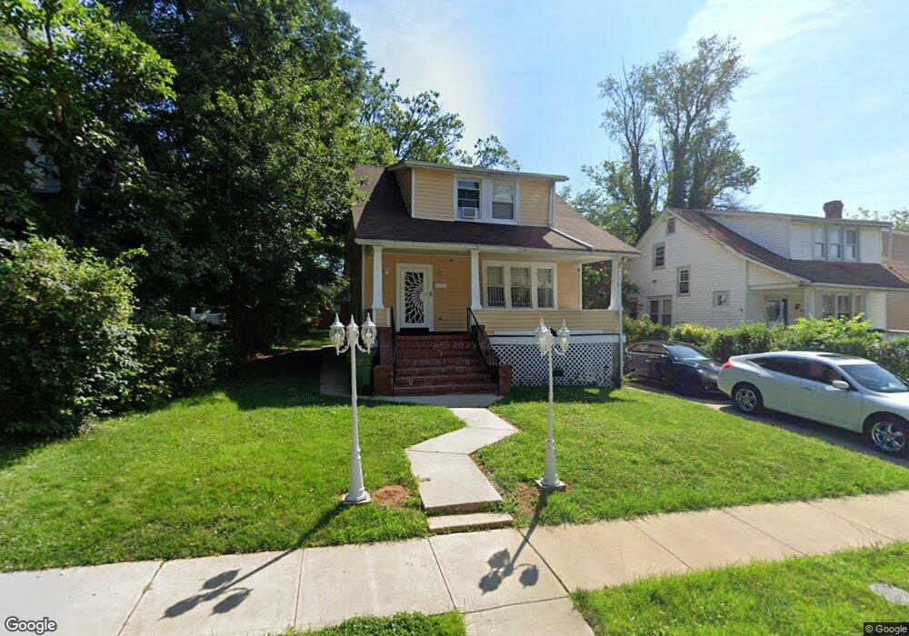 5727 Clover Rd, Baltimore, MD 21215 - photo 1