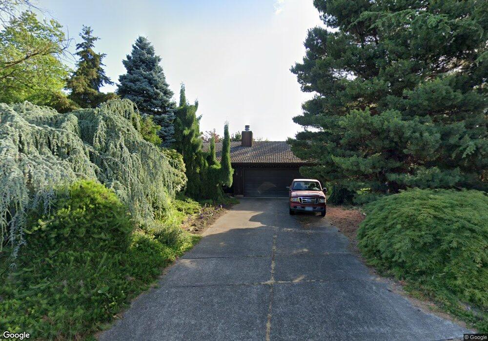 24747 NE Prairie View Dr, Aurora, OR 97002 - photo 1