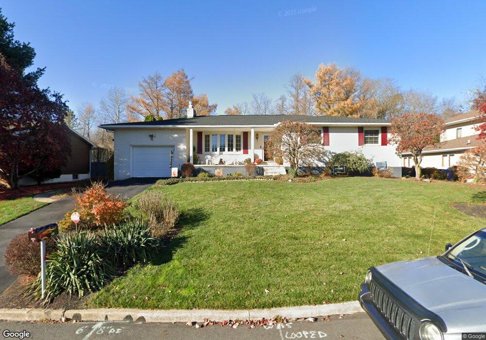 1572 S Hanover St, Nanticoke, PA 18634 - photo 1